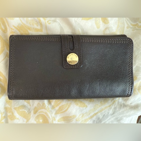 Michael Kors Brown Leather  Wallet | Gold Logo | 12 Card Slots | - Picture 2 of 9